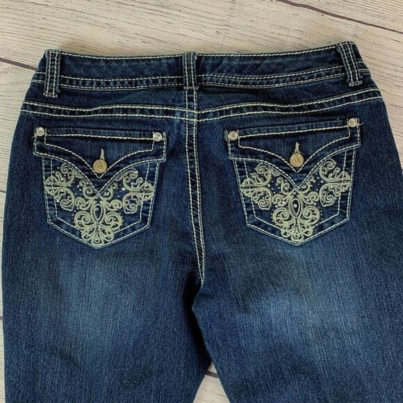 Nine West Jeans Capri 10 30 Dark Wash Embellished Pockets Inseam 22" Cuffed - Picture 5 of 9